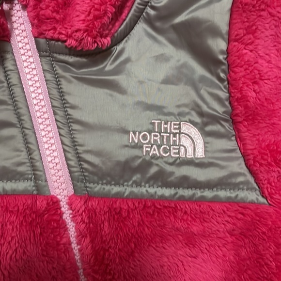 Pink north face one piece bodysuit. Pink 0-3 m - Picture 3 of 5